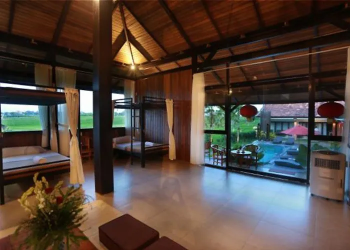 بيت ضيافة Kampung 2*