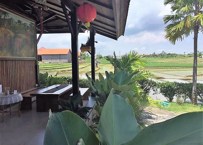ゲストハウス Kampung