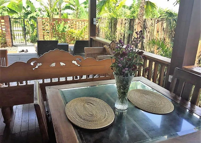 ゲストハウス Kampung